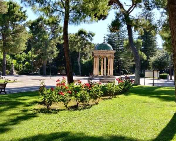 Отель Armonie Centro Лечче Экстерьер фото